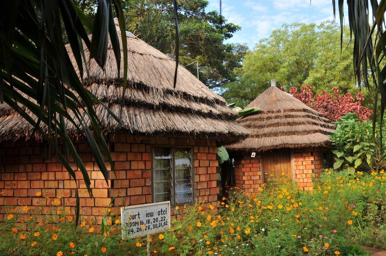 New Court View Hotel Masindi Экстерьер фото